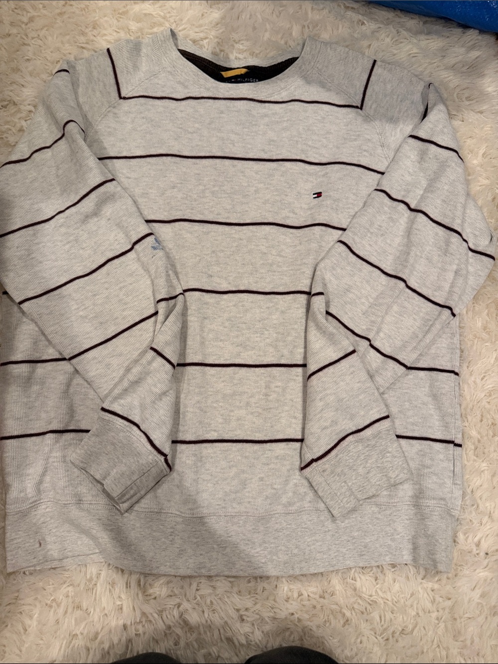 Tommy Hilfiger Light Gray Crewneck Sweater with Dark Stripe